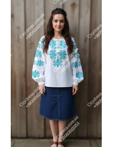Фото Жіноча вишиванка арт. 704