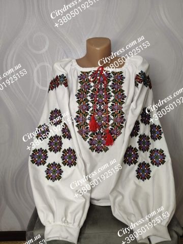 Жіноча вишиванка арт. 775